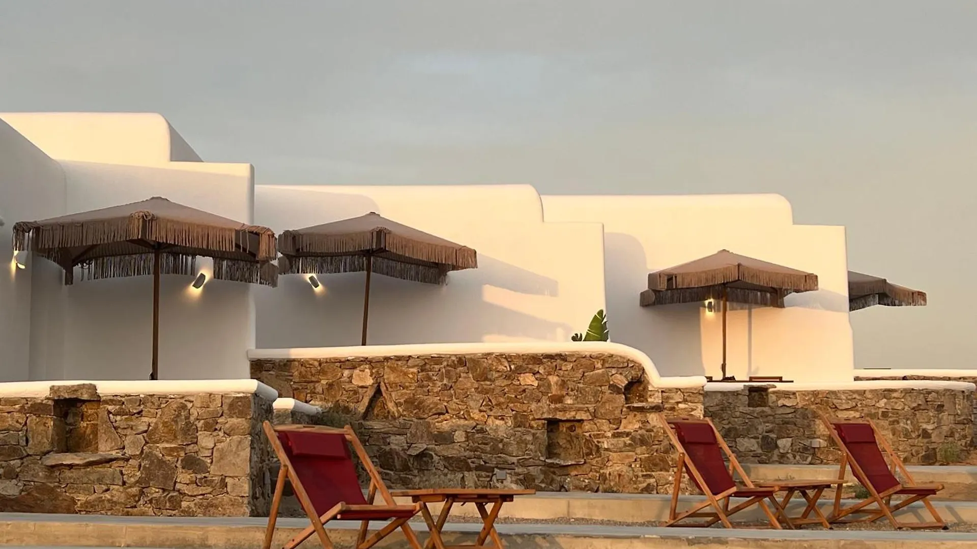 Thronos Suites Ano Mera Daire